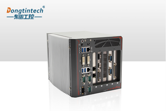 車載嵌入式工控機.png 車載嵌入式工控機.png