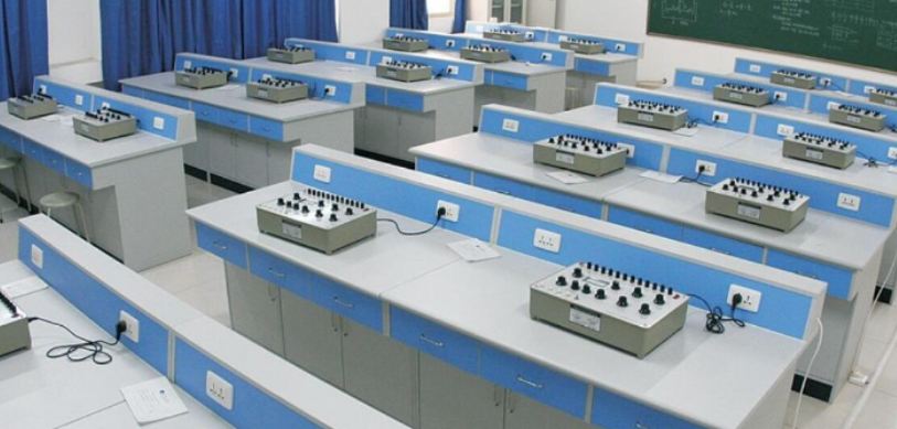 教學(xué)設(shè)備.png 教學(xué)設(shè)備.png