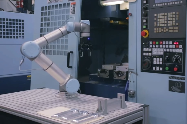 數(shù)控自動(dòng)化工控機(jī).png 數(shù)控自動(dòng)化工控機(jī).png