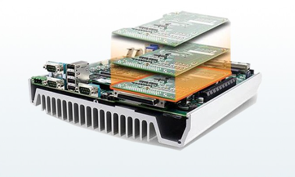 車載嵌入式工控機(jī)擴(kuò)展模塊.png 車載嵌入式工控機(jī)擴(kuò)展模塊.png