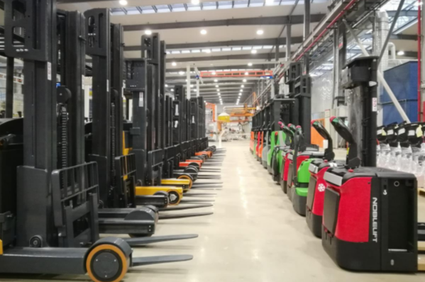 汽車叉車測試機(jī)器.png 汽車叉車測試機(jī)器.png