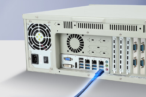 4U工控機(jī)端口.png 4U工控機(jī)端口.png