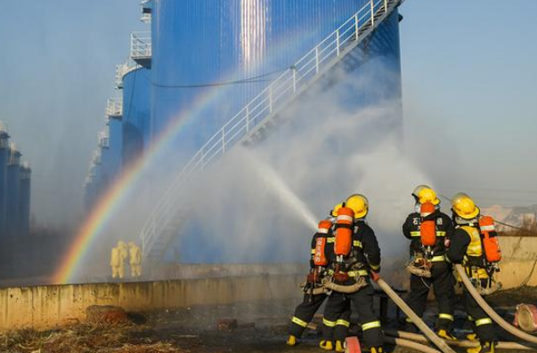 應(yīng)急響應(yīng)與調(diào)度.png 應(yīng)急響應(yīng)與調(diào)度.png