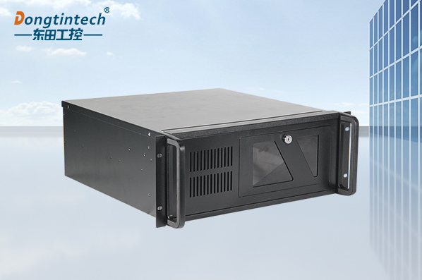 東田上架式工控機.png 東田上架式工控機.png