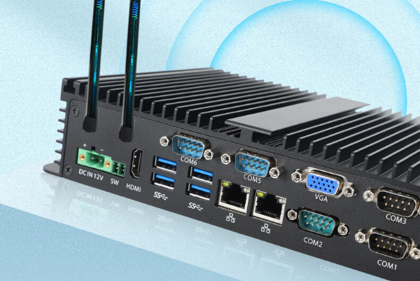 東田嵌入式工控機(jī)端口.png 東田嵌入式工控機(jī)端口.png