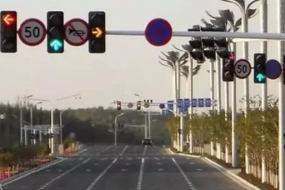 交通紅綠燈信號.png 交通紅綠燈信號.png