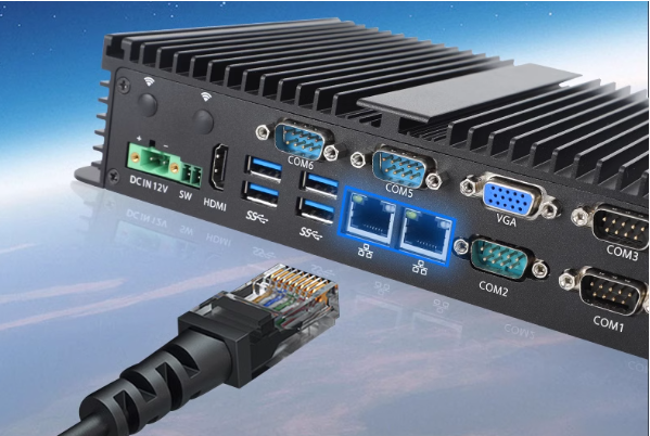 嵌入式工控機端口.png 嵌入式工控機端口.png