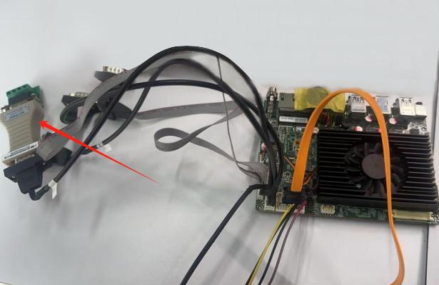 串口轉(zhuǎn)接頭.png 串口轉(zhuǎn)接頭.png