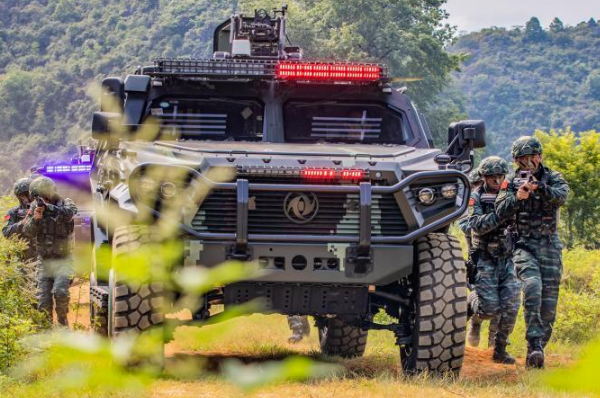 武警多用途山地車.png 武警多用途山地車.png